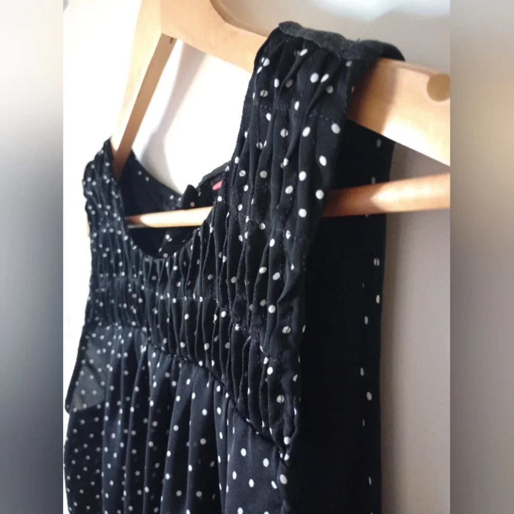 Elle Black Polka Dot Sleeveless Top Size Medium - Picture 8 of 10